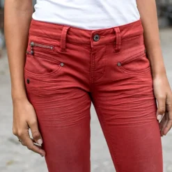 Jean femme Freeman T Porter Alexa Magic Slim rouge brick red