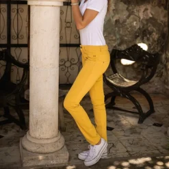 Jean Freeman T Porter Alexa Slim Magic Color jaune pour femme