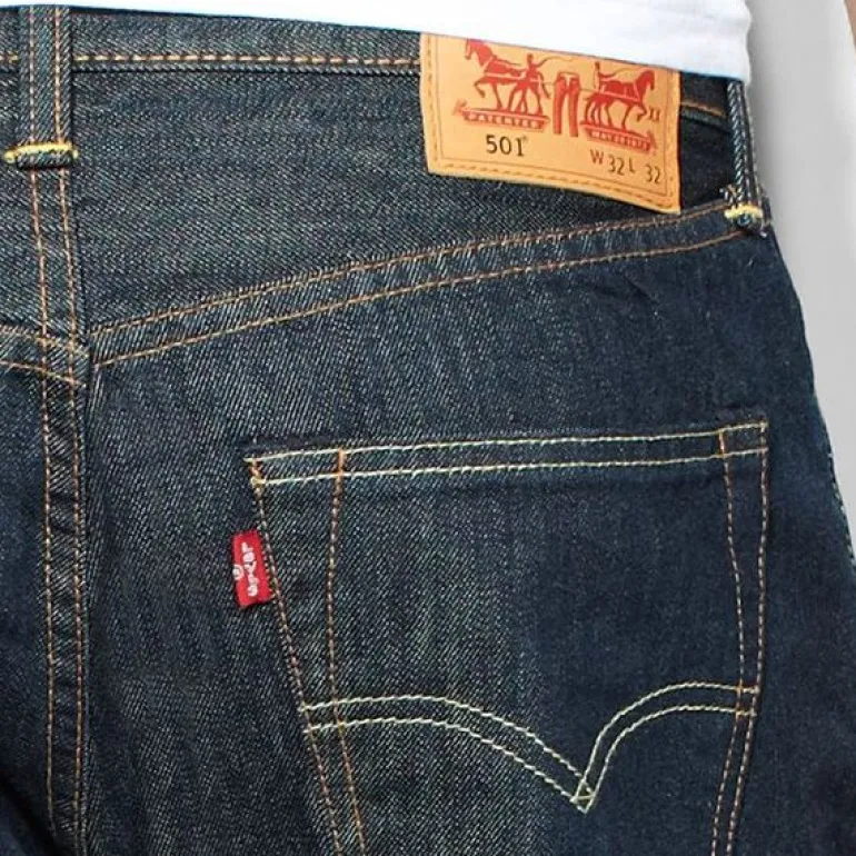 Jean Levi's ® 501 délavage brut Marlon coupe droite