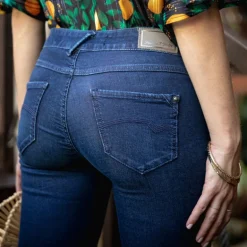 Jean skinny court Freeman T Porter Nataly Clifton
