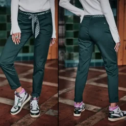 Pantalon chino Freeman T Porter femme Claudia Felicita vert