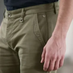 Pantalon chino Freeman T Porter Gino Epic kaki
