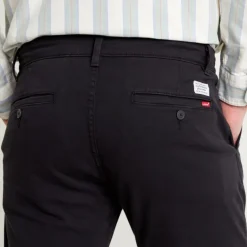 Pantalon chino Levi's ® noir