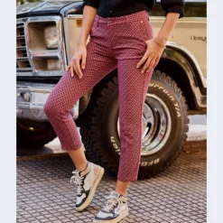 Pantalon city Freeman T Porter femme modèle Claudia Gipsy
