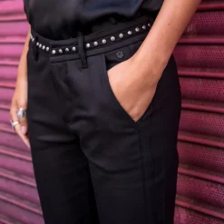Pantalon city noir Freeman T Porter femme modèle Claudia