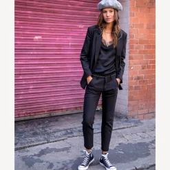 Pantalon city noir Freeman T Porter femme modèle Claudia