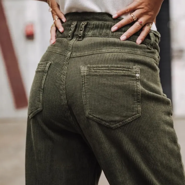 Pantalon Freeman T Porter Lara Veluto en velours côtelé kaki