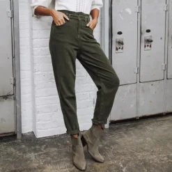 Pantalon Freeman T Porter Lara Veluto en velours côtelé kaki