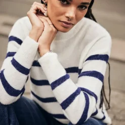 Pull Freeman T Porter en laine et mohair blanc rayé marine