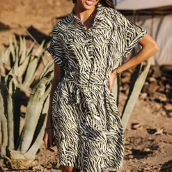 Robe Freeman T Porter Raffia Tigerly