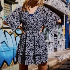 Robe Freeman T Porter Riana Athene
