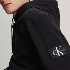 Sweat capuche Calvin Klein Ck Jeans badge hoodie noir